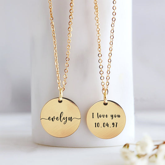 Round pendant necklace with customizable name design