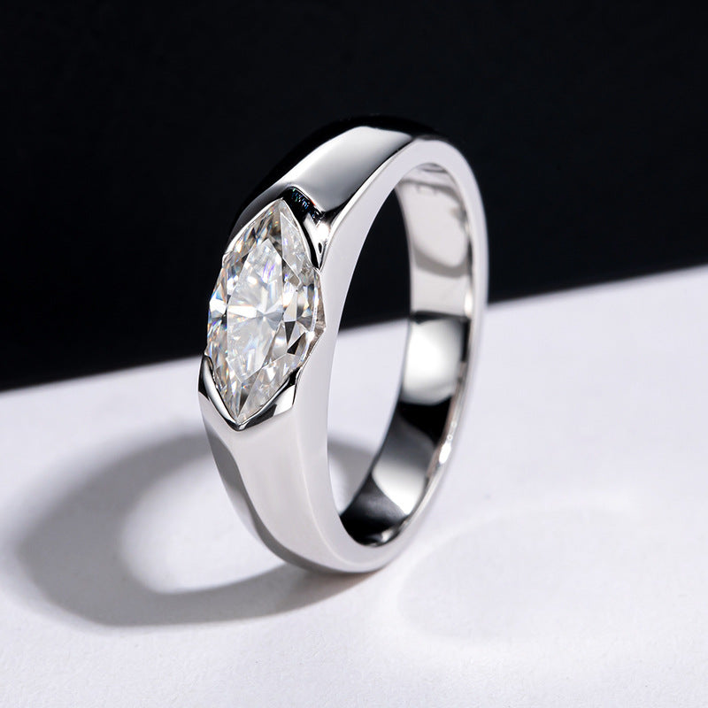 Horse Eye Fashion Personality Moissanite Ring
