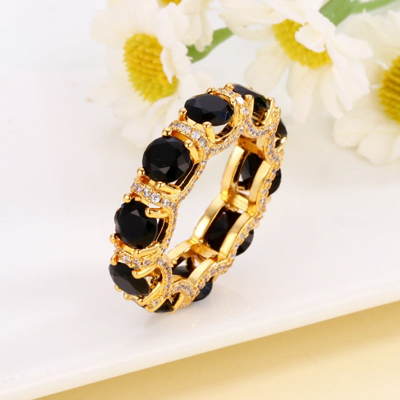 18K gold with diamond design, noble and dazzling ring