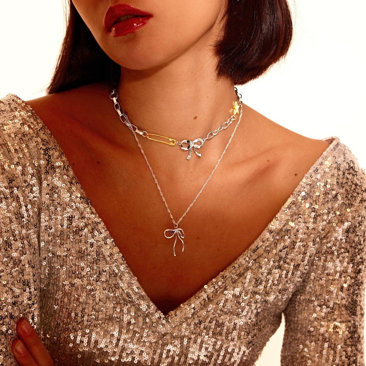 18K gold bow with gold and silver contrast design personalized high-end necklace
